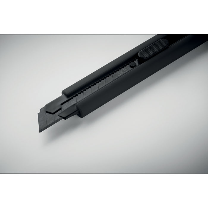 BLADE + - Einziehbares Cuttermesser